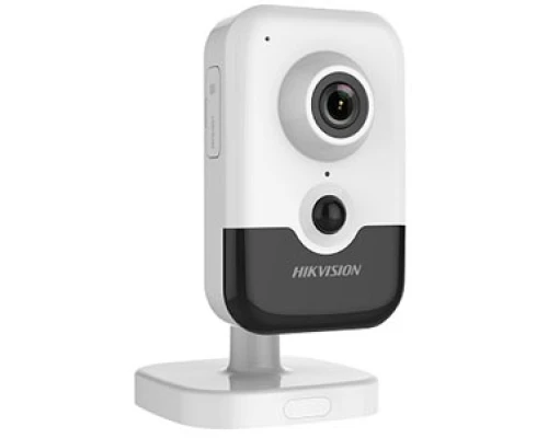 2МП IP видеокамера Hikvision с PIR датчиком DS-2CD2421G0-I (2.8 мм)